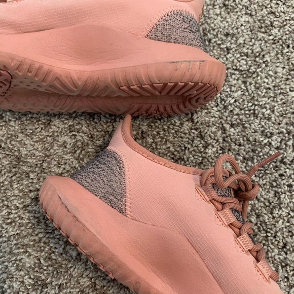 🔴 Salmon Adidas Tubular Shadow Trainer - Picture 4 of 7